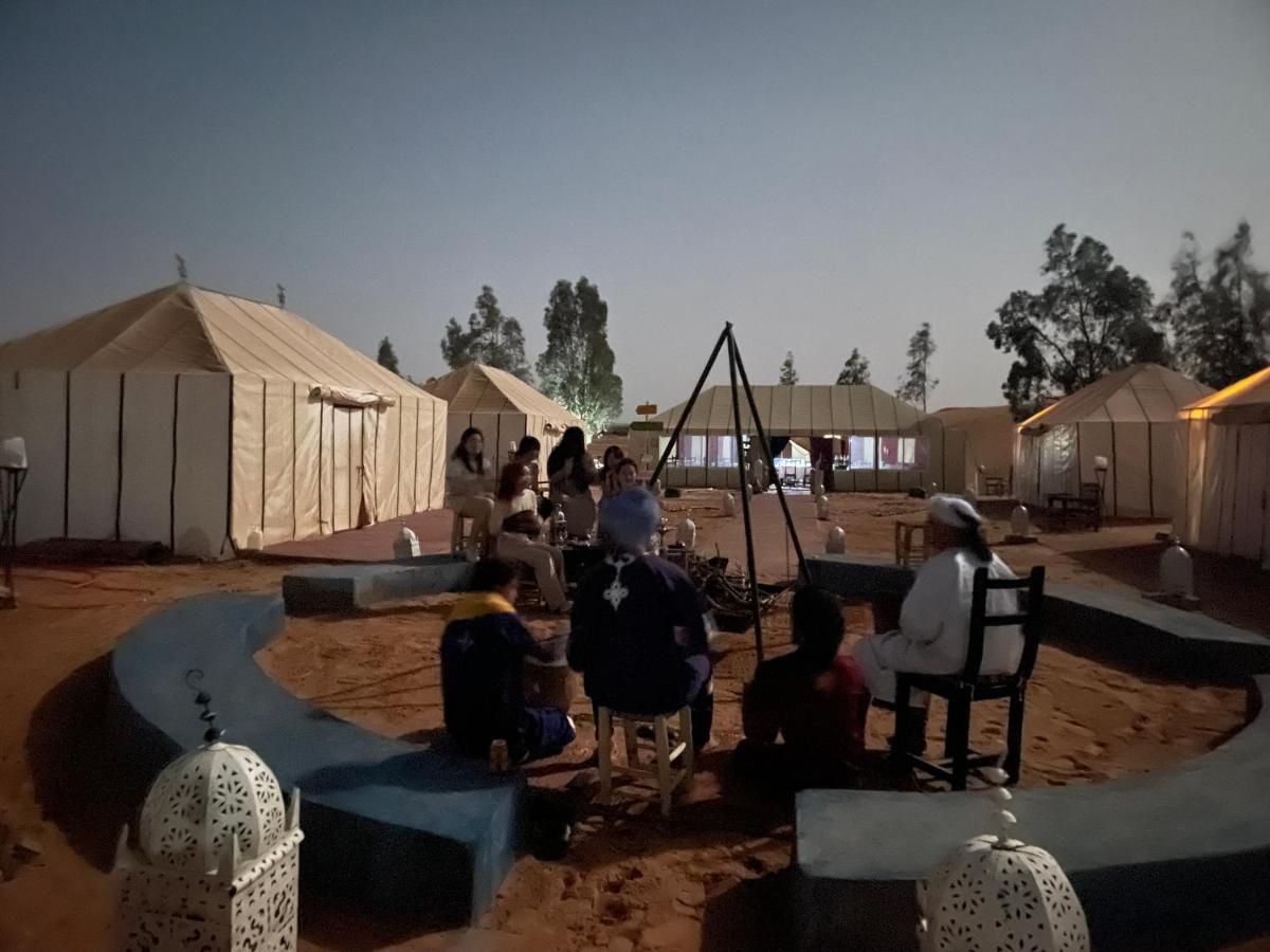 Merzouga Paradise Luxury Camp Zewnętrze zdjęcie